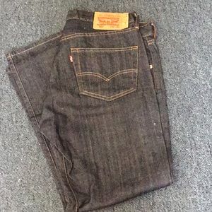 listing-status-banner